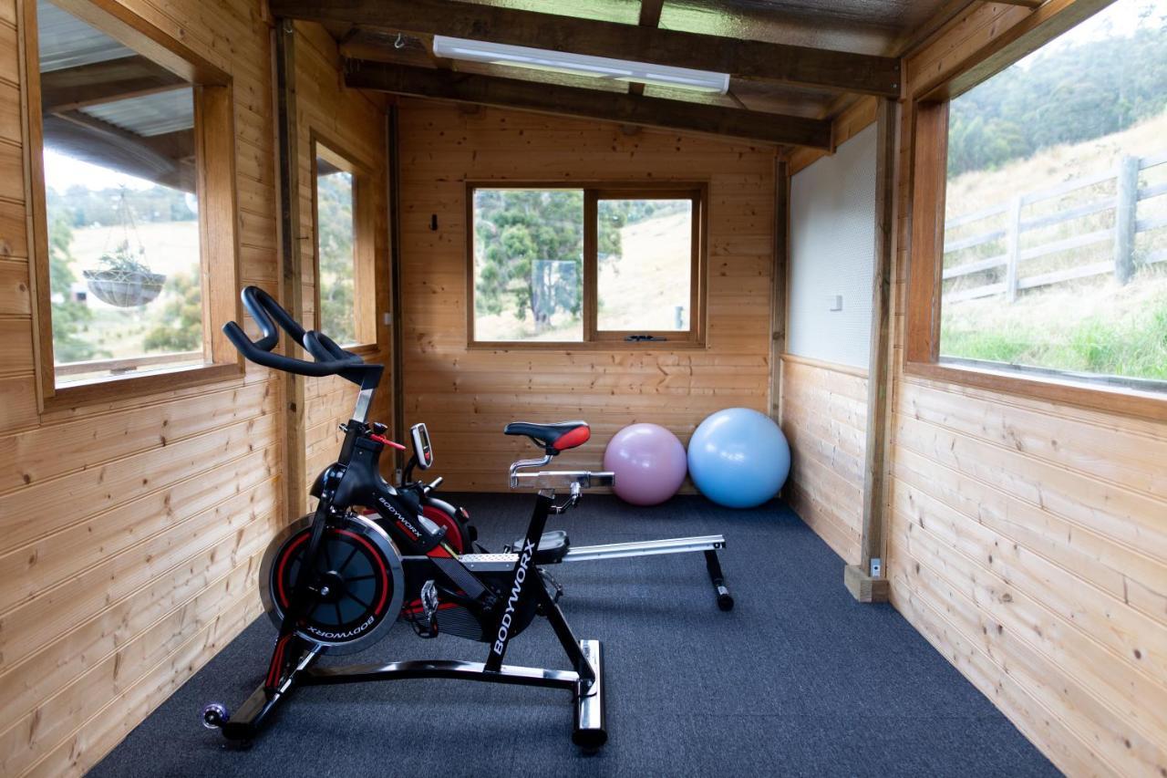 Lymington Woodland Bay Retreat-Hot Tub,Sauna And Bayview Hamptons Retreat מראה חיצוני תמונה