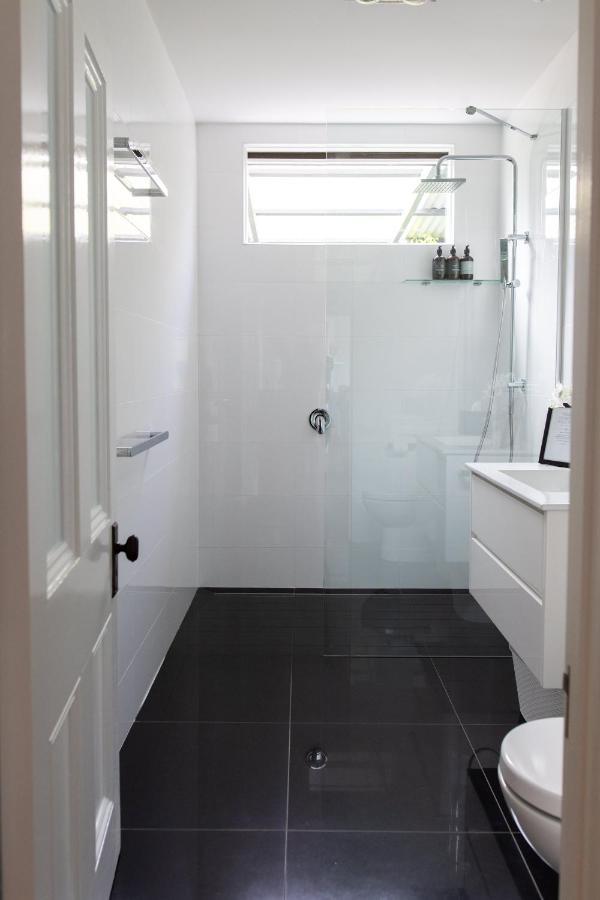 Lymington Woodland Bay Retreat-Hot Tub,Sauna And Bayview Hamptons Retreat מראה חיצוני תמונה