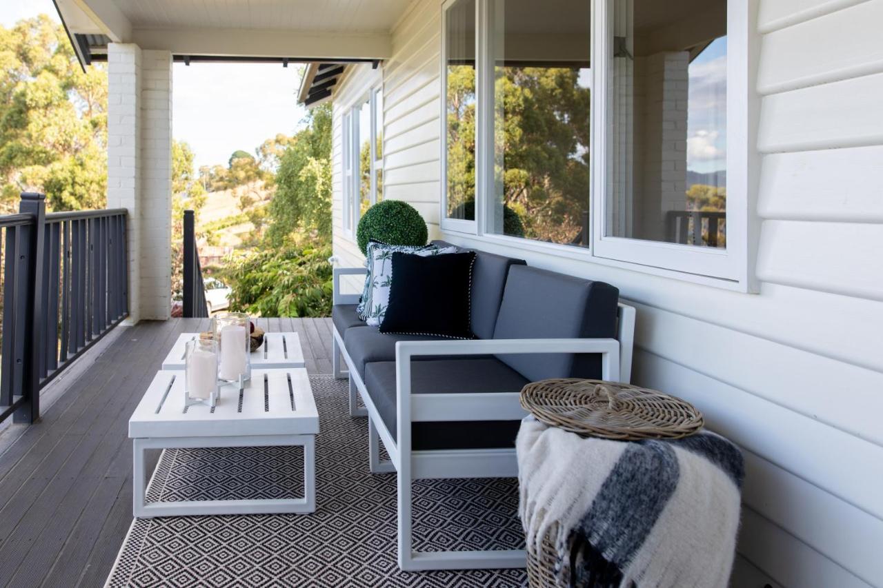 Lymington Woodland Bay Retreat-Hot Tub,Sauna And Bayview Hamptons Retreat מראה חיצוני תמונה