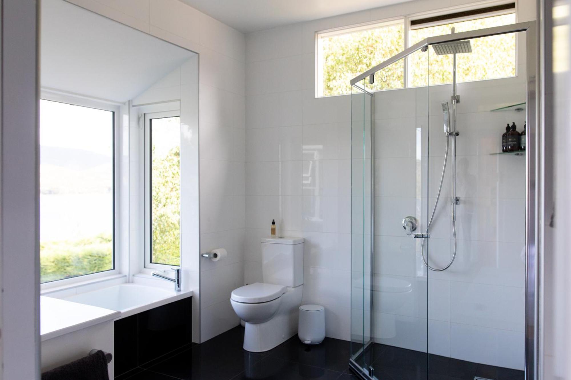 Lymington Woodland Bay Retreat-Hot Tub,Sauna And Bayview Hamptons Retreat מראה חיצוני תמונה